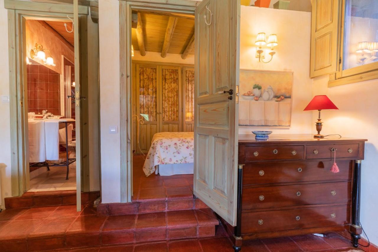 Posada Real La Casa De Arriba Navarredonda de Gredos Pokój zdjęcie